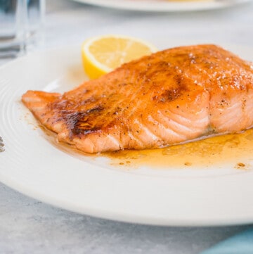 10-Minute Maple Syrup Salmon - Cooking with Mamma C