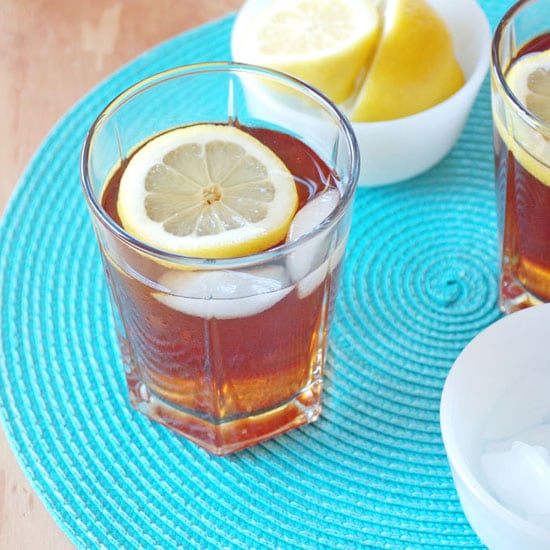 two glasses of iced tea with lemon 