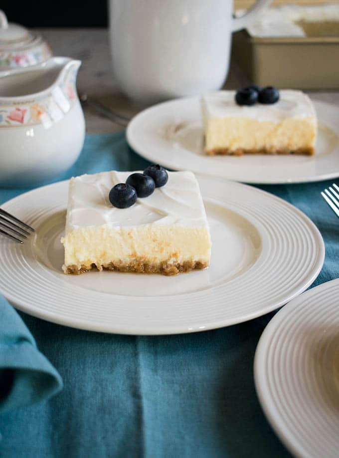 Mom's Cheesecake with Sour Cream Topping