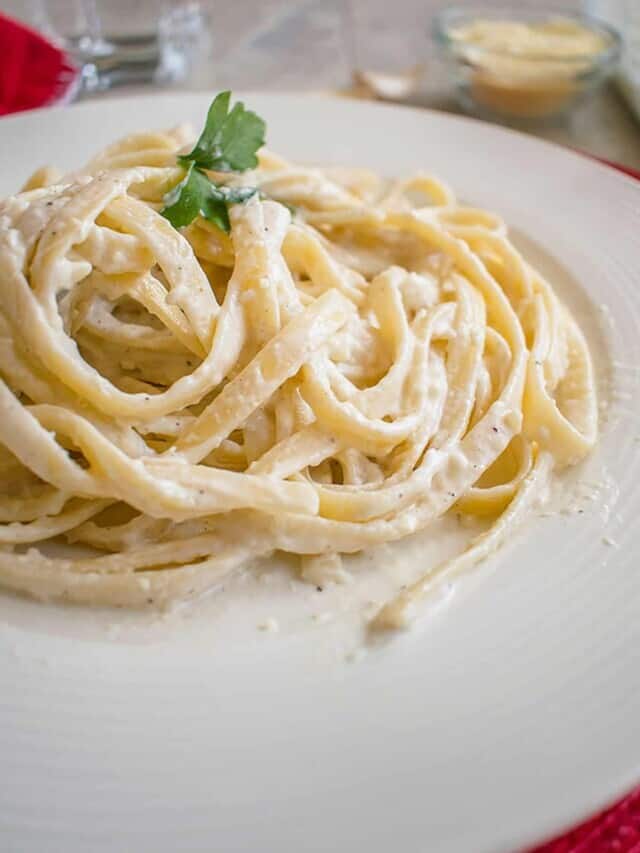 Garlic Alfredo Sauce Story