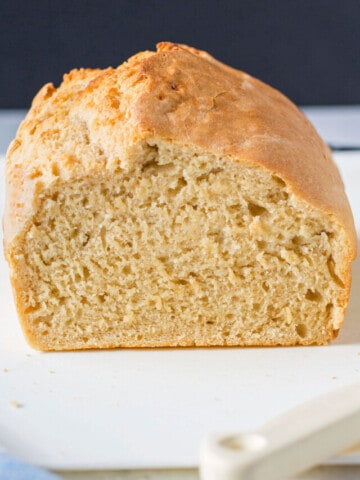 cropped-5-Ingredient-Beer-Bread-Picture-2.jpg