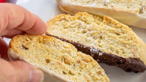 Biscotti M(=^ ^＝） Hazelnut Biscotti with Chocolate - Cooking with Mamma C